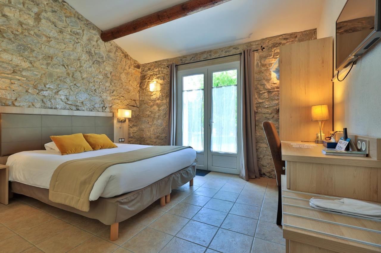 Logis Hotel & Spa Dejeunez Sous L'Arbre Rousset  Exteriör bild