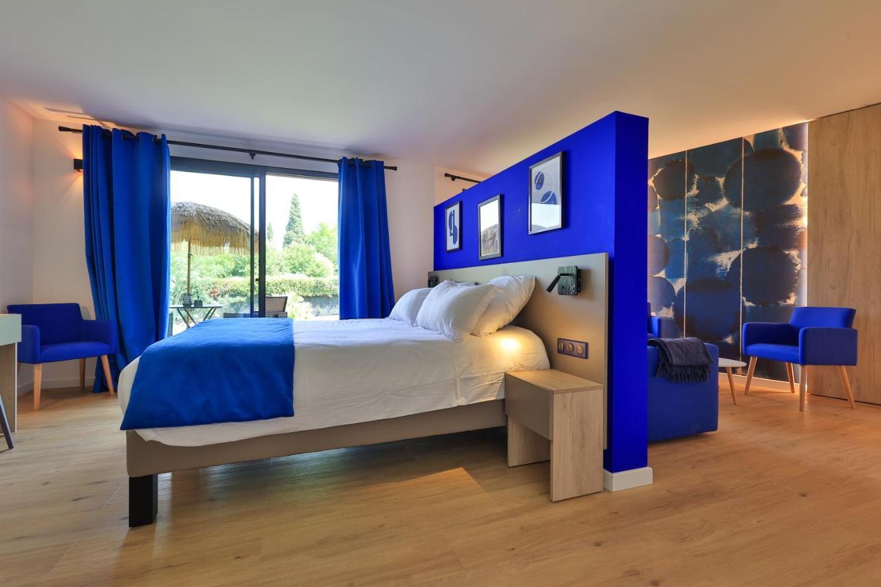 Logis Hotel & Spa Dejeunez Sous L'Arbre Rousset  Exteriör bild