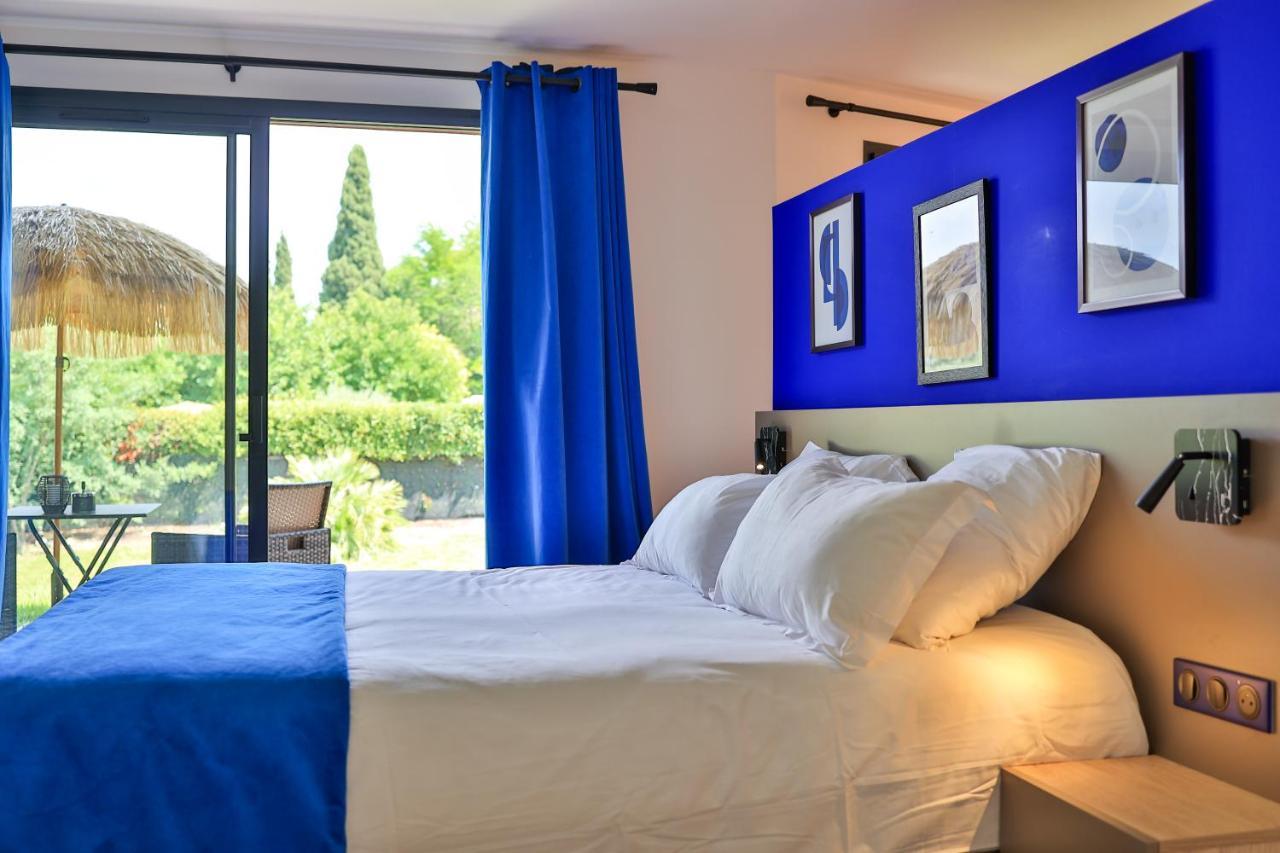 Logis Hotel & Spa Dejeunez Sous L'Arbre Rousset  Exteriör bild